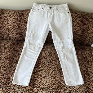 ONE by one teaspoon White distressed baggy jeans size 26